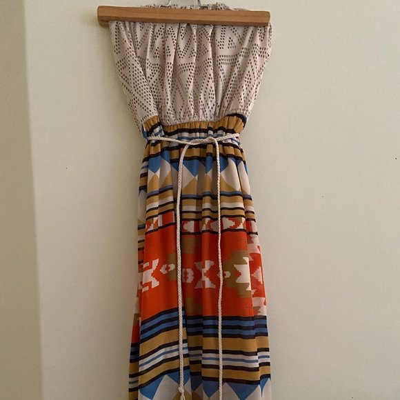 Finesse Dresses & Skirts - Aztec design maxi dress